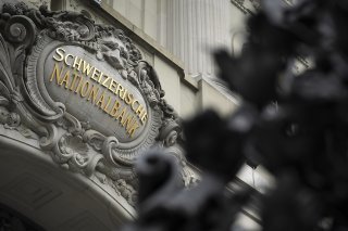 La BNS a en revanche enregistré une perte de 1,6 milliard sur ses positions en francs, en raison des intérêts appliqués aux avoirs en comptes de virement. (KEYSTONE/Anthony Anex)